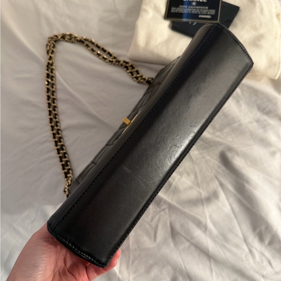 Authentic black leather quilted Chanel accordion quilted flap bag - Picture 16 of 16